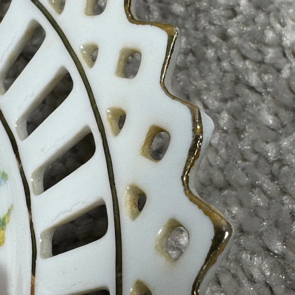 Germany Reticulated Porcelain Plate Courting Couple Floral Dish Gold Lattice‎